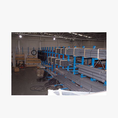 Tubería y piecerío de PVC y presión
